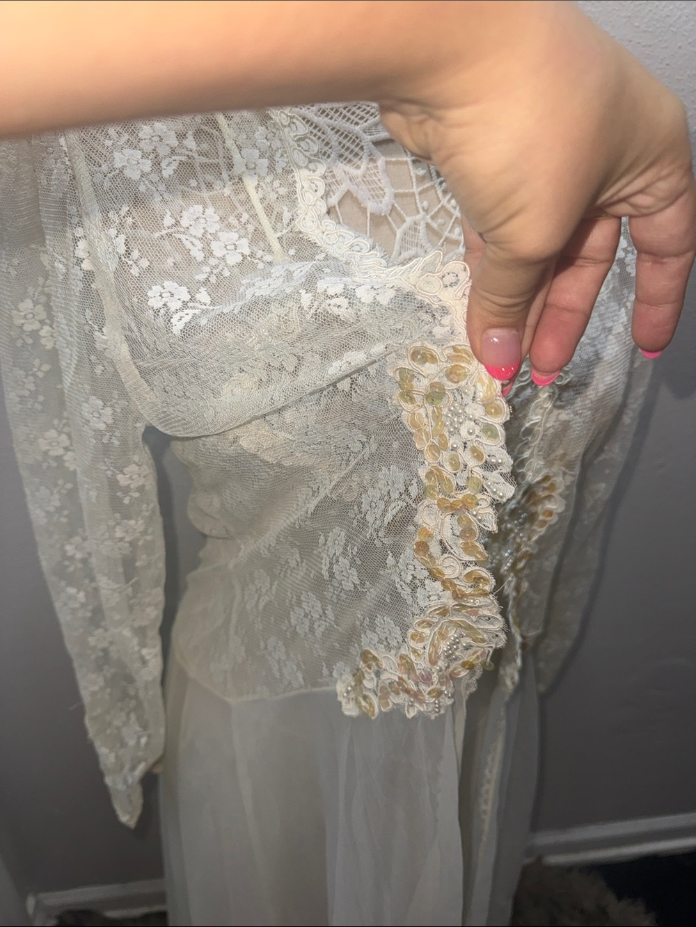 Vintage 70s Victoria's Secret Ivory Lace & Chiffon Long Chemise - Picture 5 of 11
